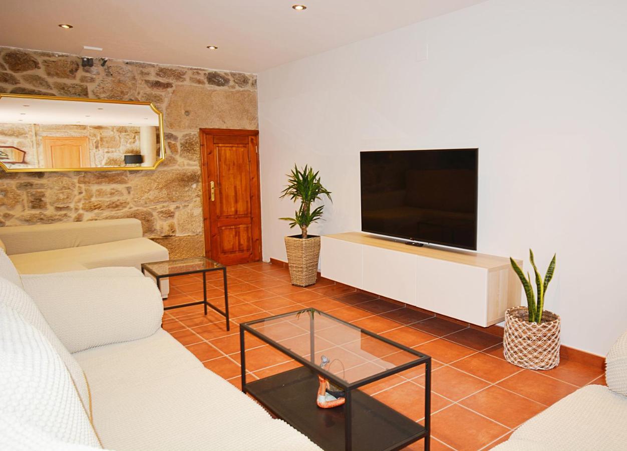 Galihost - Casa Con Enorme Jardin En Cambados Villa Buitenkant foto