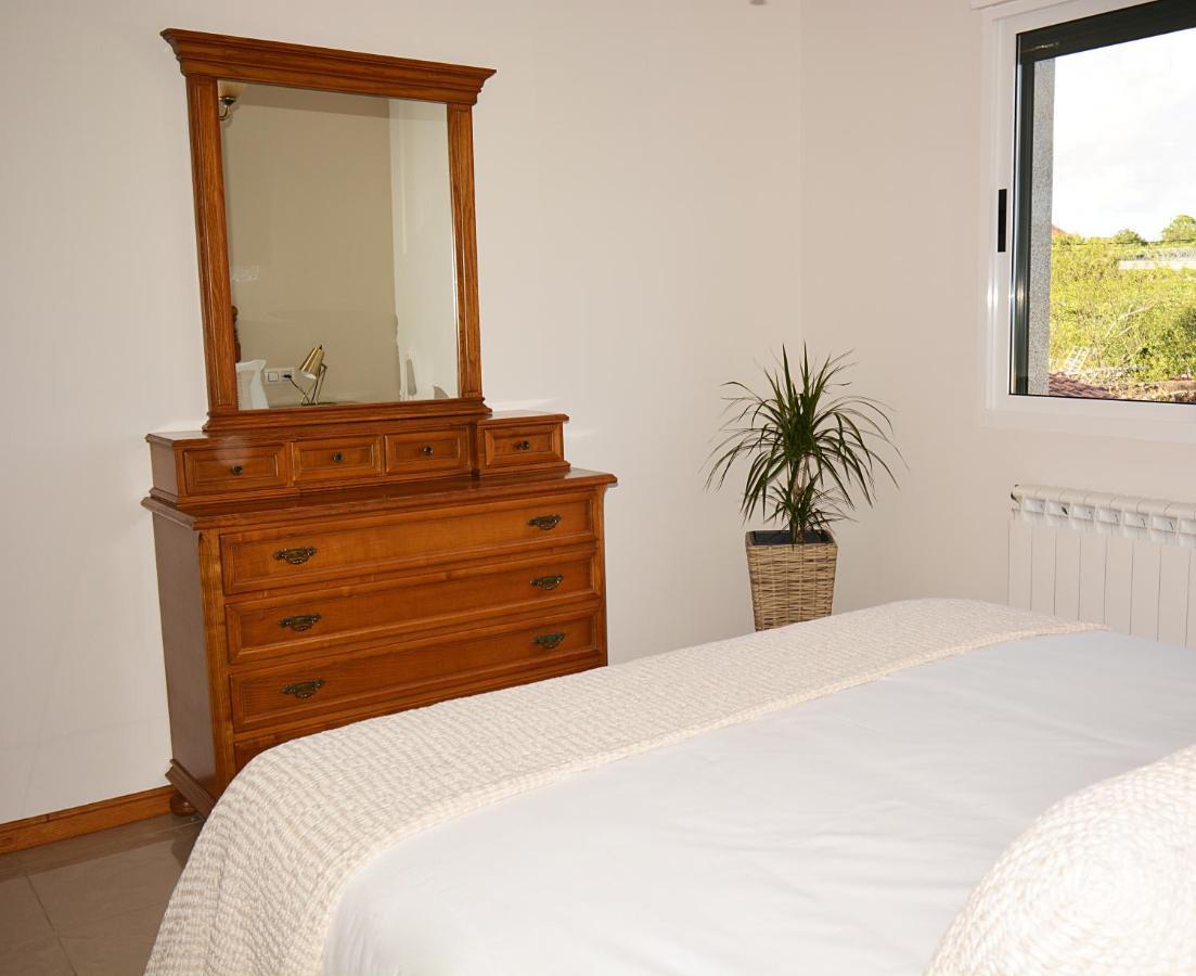 Galihost - Casa Con Enorme Jardin En Cambados Villa Buitenkant foto