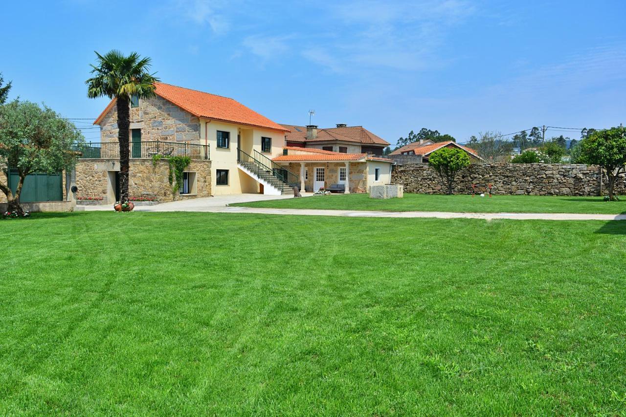 Galihost - Casa Con Enorme Jardin En Cambados Villa Buitenkant foto