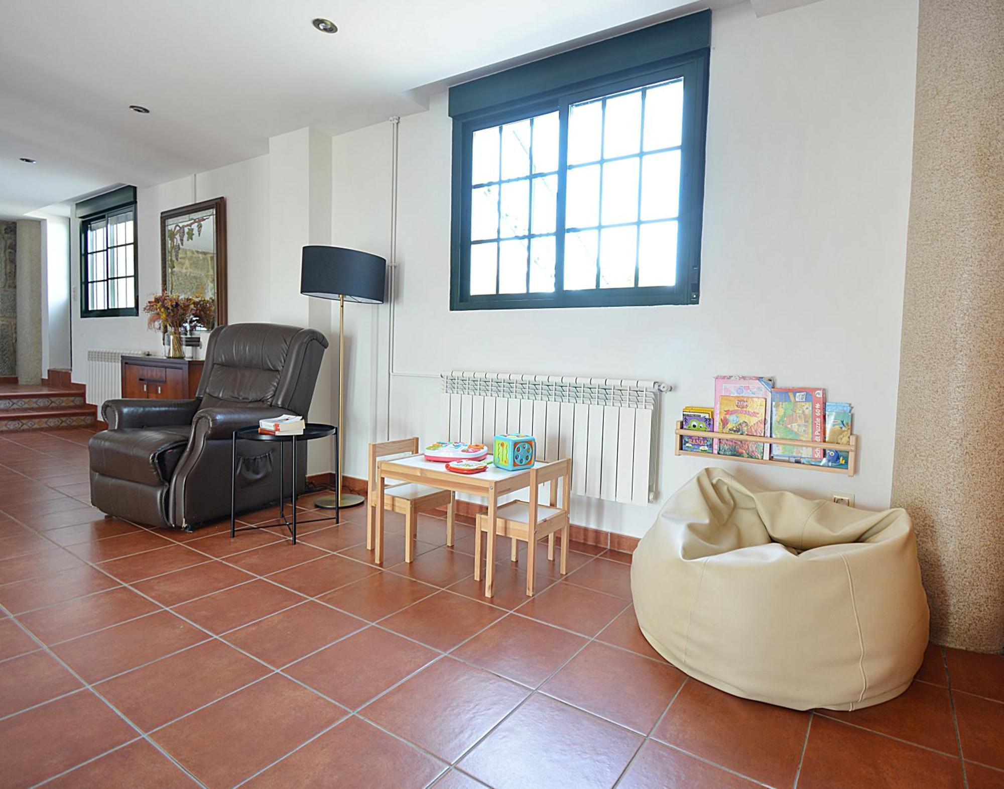 Galihost - Casa Con Enorme Jardin En Cambados Villa Buitenkant foto